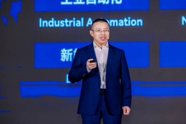 1786935581398121.jpg 战略解读3.jpg